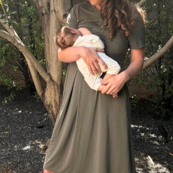 Simple Wishes Liv Maternity Nursing Dress (Olive Green Medium) - Picture 3 of 5